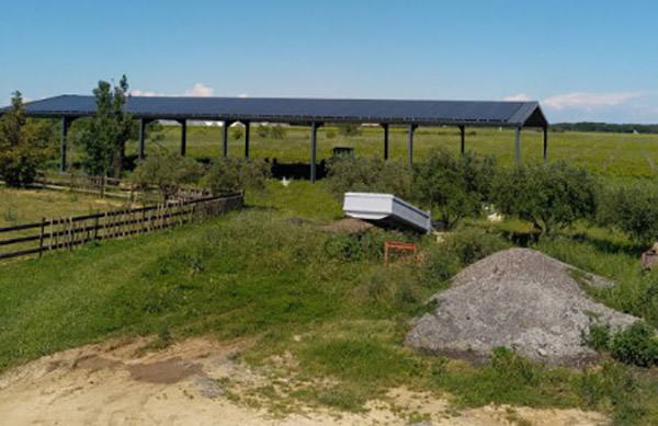 batiment agricole photovoltaique toiture panneaux solaires Bellegarde  Gard 30