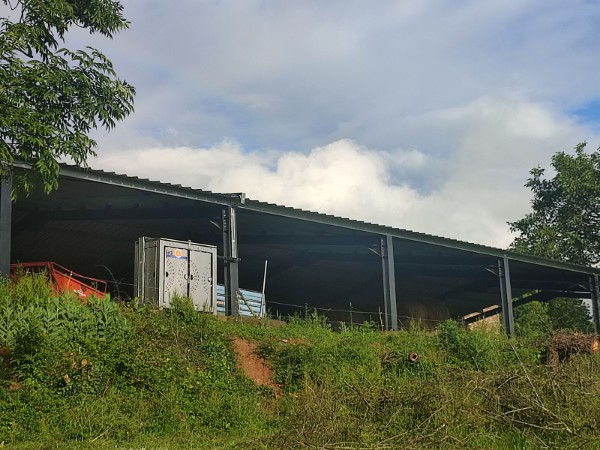 construction manege couvert toiture photovoltaique poney club le bruel Goutrens 12